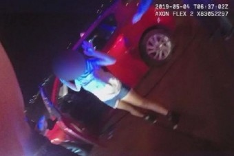 Részeg tizenéves menekült lopott autóval a rendőrök elől