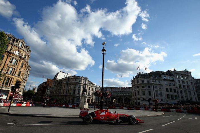 F1: Londontól tart Silverstone
