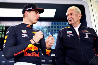 F1: Odaszúrt a versenybíráknak a Red Bull tanácsadója 