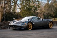 Pár évesen is méregdrága ritkaság a Pagani Huayra 14