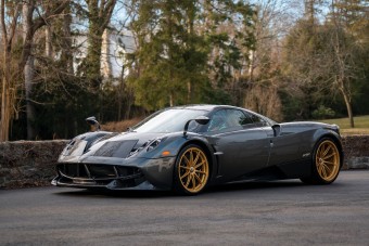Pár évesen is méregdrága ritkaság a Pagani Huayra