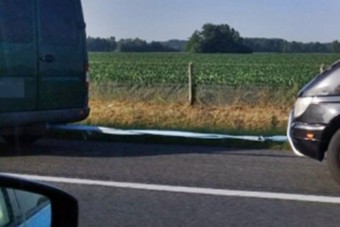 Bicskanyitogató szerelvényt kapcsoltak le, most az M1-esen