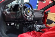 Hosszú évek óta kihalt alkatrészt hozhat vissza a Ferrari 1 Hosszú évek óta kihalt alkatrészt hozhat vissza a Ferrari 1