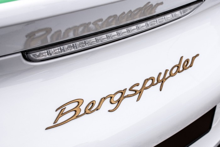 Megismételhetetlen maradt ez a szuperkönnyű Porsche 8 | Vezess Megismételhetetlen maradt ez a szuperkönnyű Porsche 8