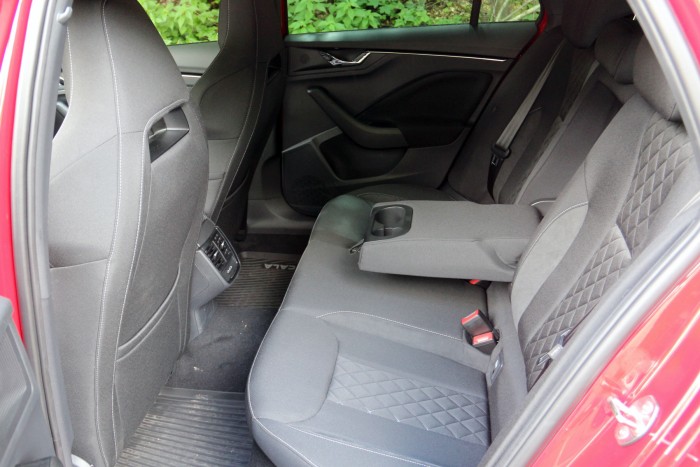 Ezért a pénzért komolyan kell venni ezt a Škodát 8