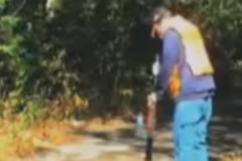 Ezeknek az embereknek pokoli mázlijuk volt, hogy nem lőtték magukat agyon