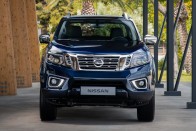 Keményebb, takarékosabb lett a Nissan Navara 27