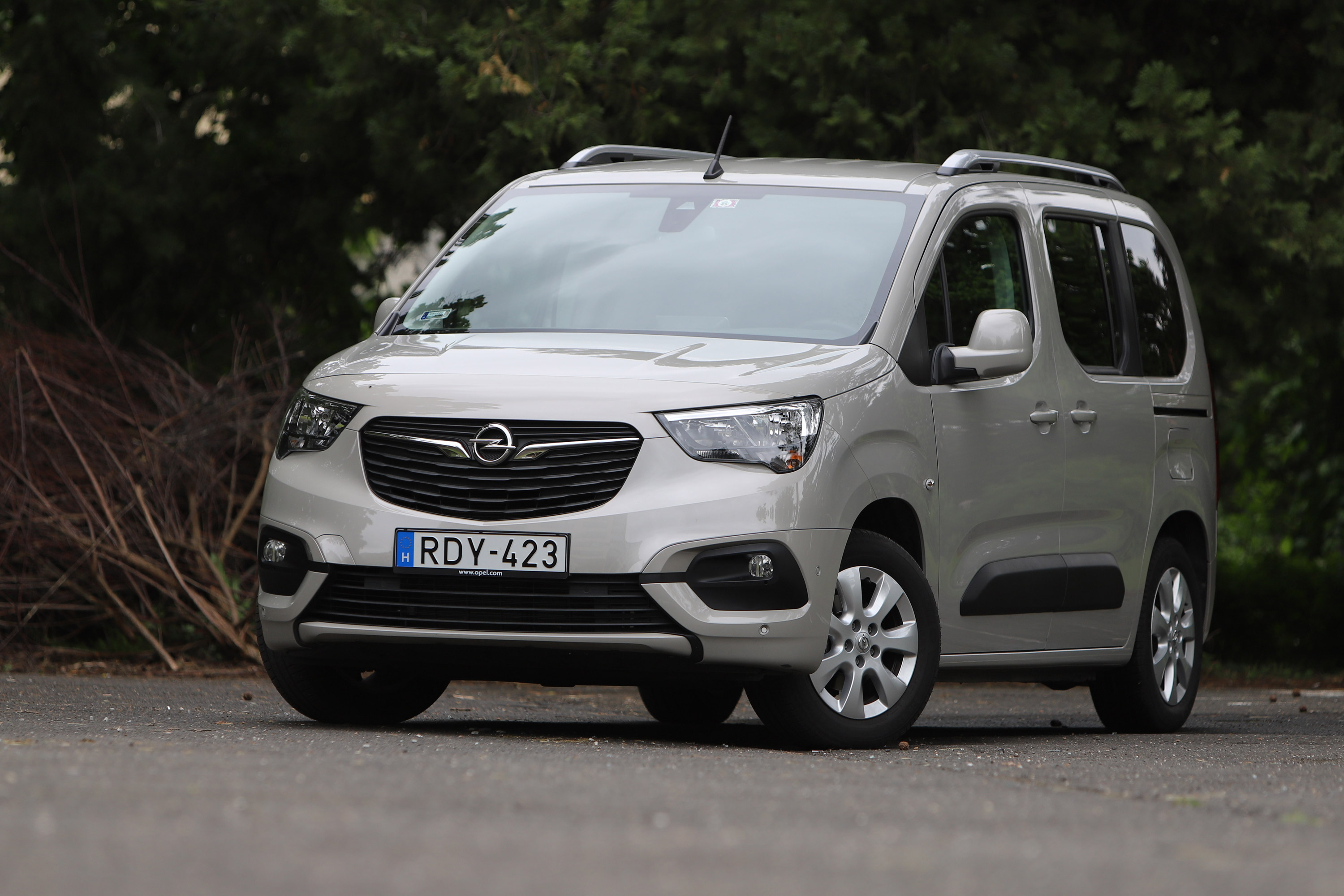 Szürke mindenes: Opel Combo Life 1,5 teszt 5