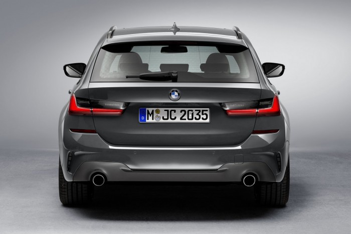 Megújult a legkisebb BMW kombi 5 Megújult a legkisebb BMW kombi 5
