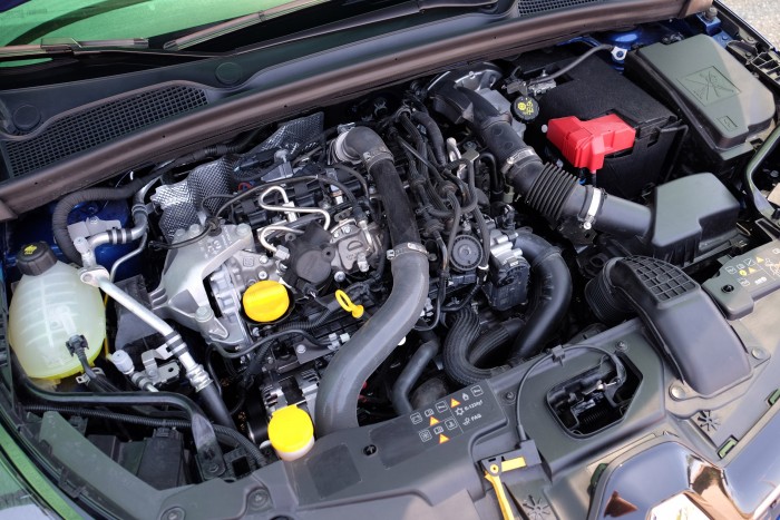 Megújult Európa kedvenc kisautója – Renault Clio 2019 10 Megújult Európa kedvenc kisautója – Renault Clio 2019 10