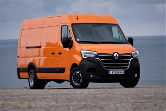 Frissültek a Renault kis-haszonjárművei 
