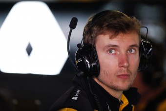 F1: Osztozik a pilótán a Renault és a McLaren