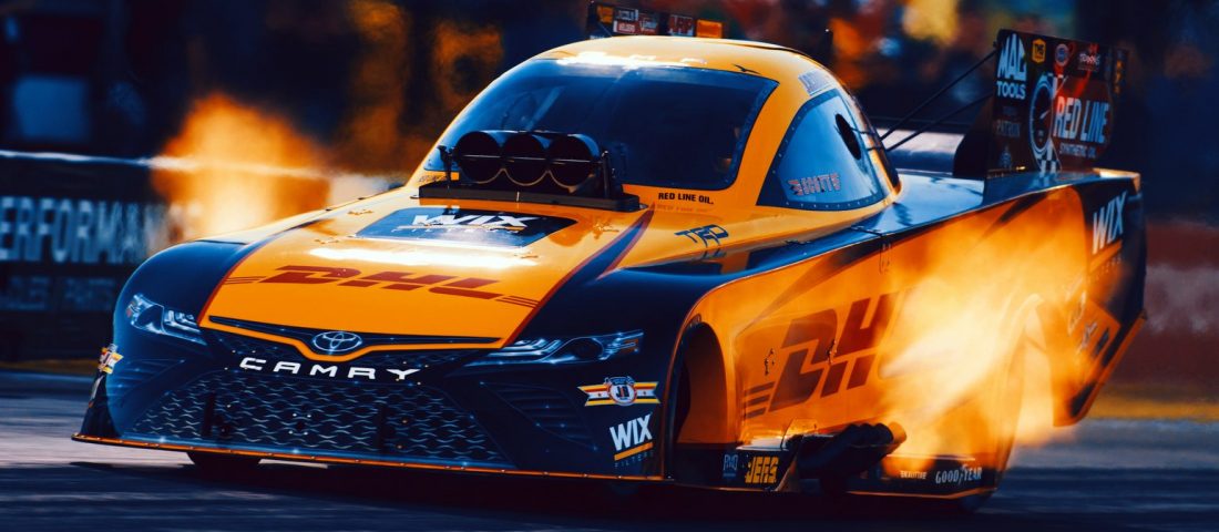 Ez a Toyota 6,3 litert fogyaszt… másodpercenként