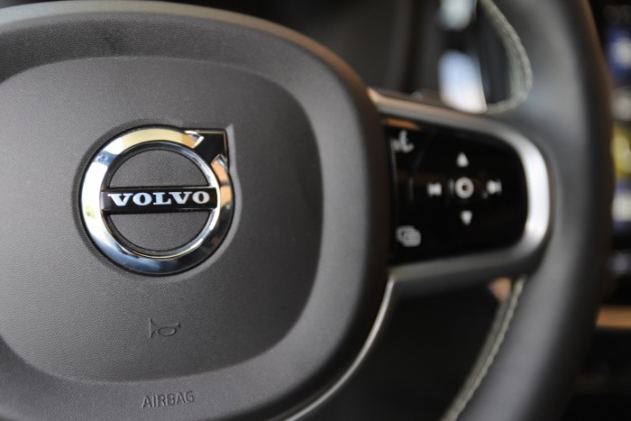 Félmillió Volvo gyulladhat ki váratlanul