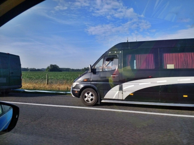 Bicskanyitogató szerelvényt kapcsoltak le, most az M1-esen 2 | Vezess Bicskanyitogató szerelvényt kapcsoltak le, most az M1-esen 2