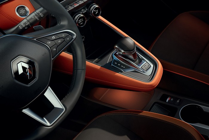 Megkomolyodott a Renault városi terepjárója 7