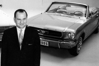 Meghalt a Ford Mustang legendás atyja