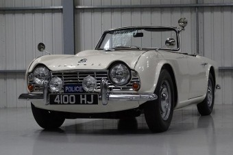 Te is megveheted az angol rendőr-roadstert