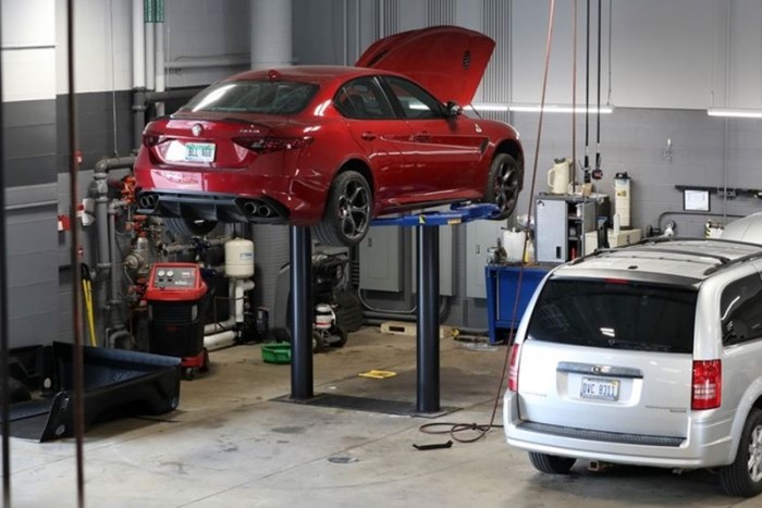 Meg mernéd venni ezt a hírhedt Alfa Romeot? 7