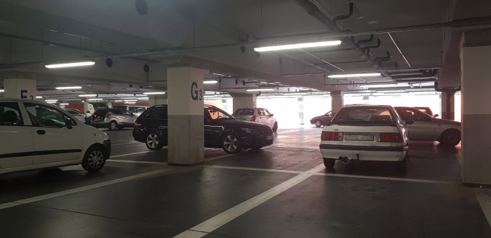 Pont úgy rohadt le a magyar BMW-s, mintha bunkón parkolna 1