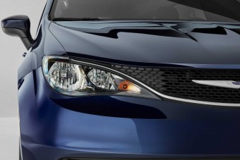 Új névvel próbálkozik a Chrysler egyterűje