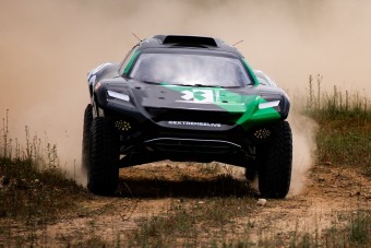 Ez a versenyautó fogja megmenteni a Földet?