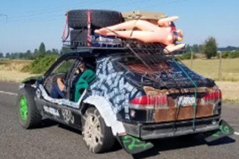 10 szörnyen tuningolt autó, aminek látványa kicsapja majd a biztosítékot