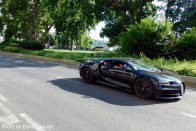 Budapesten cirkált az 1500 lóerős Bugatti Chiron 11