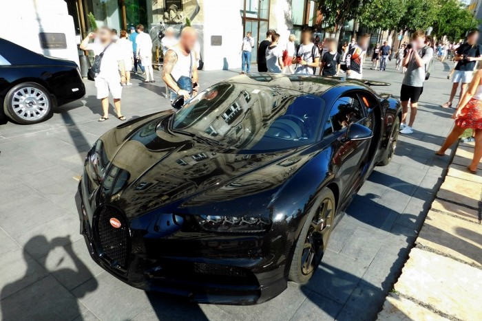 Budapesten cirkált az 1500 lóerős Bugatti Chiron