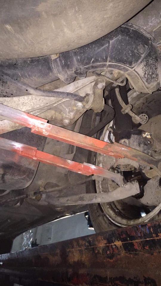 12 friss fotó a műhelyek sírva röhögős poklából 5