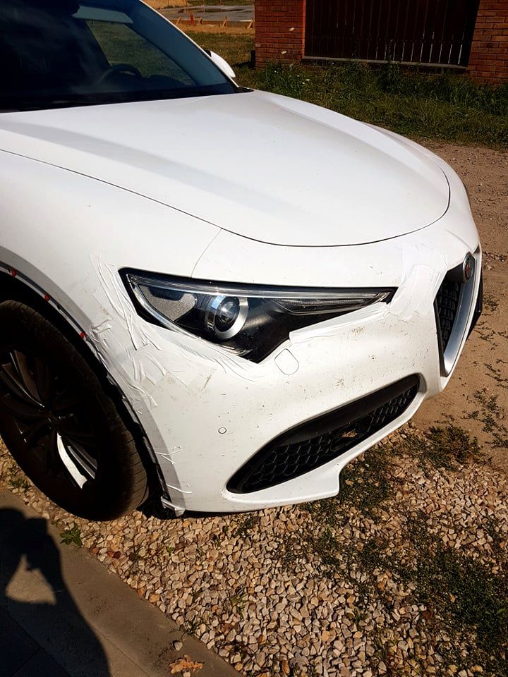 12 friss fotó a műhelyek sírva röhögős poklából 10