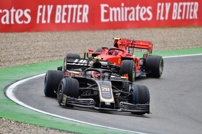 F1: Balhéztak, de pontokat is szereztek a Haas-pilóták 1