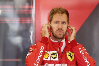 F1: Vettel nem érti, miért szenvedett