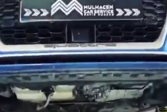 Könnyfakasztó meglepetést találtak egy Audi RS3 alatt