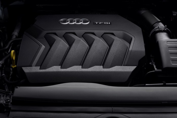 Győrből érkezik a kupés tetejű Audi Q3 7