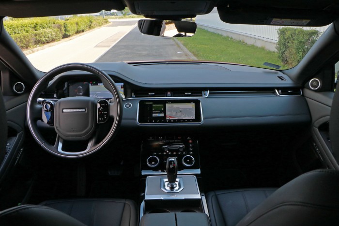 Amitől sikeres lett, abban még mindig verhetetlen a Range Rover Evoque 5 Amitől sikeres lett, abban még mindig verhetetlen a Range Rover Evoque 5