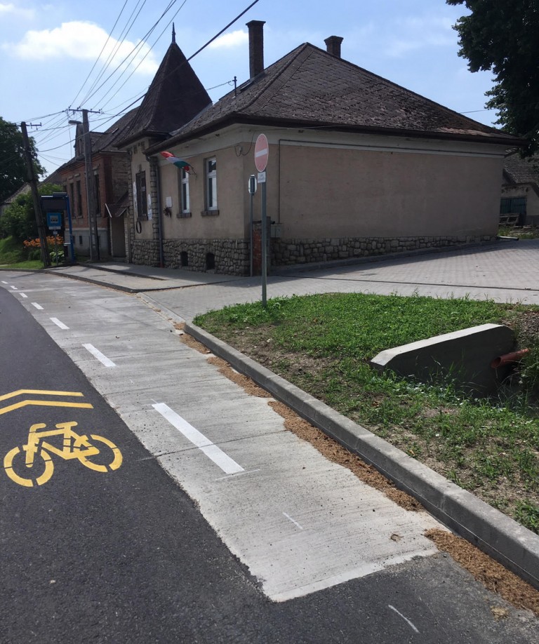 Nyaktörő kerékpárutat fotóztak Fejér megyében 1 | Vezess Nyaktörő kerékpárutat fotóztak Fejér megyében 1