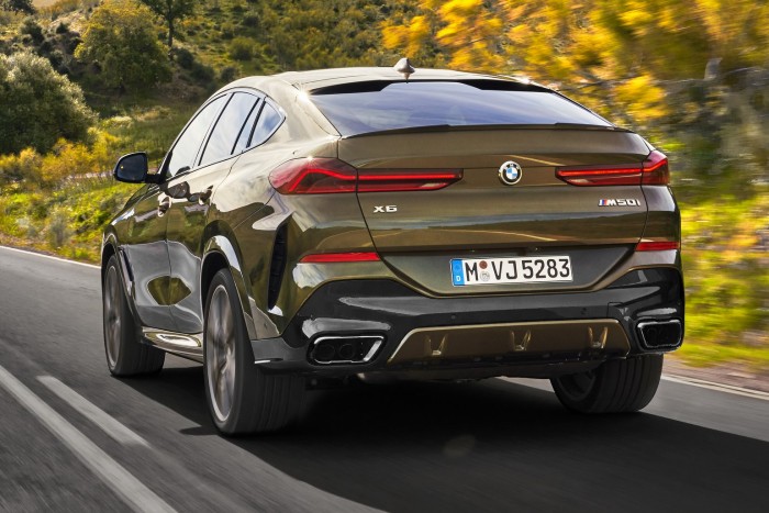 Világít az orrlyuka a legújabb BMW-nek 1 Világít az orrlyuka a legújabb BMW-nek 1