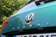 Magától gyorsít, lassít, kanyarodik a legújabb VW Passat 33