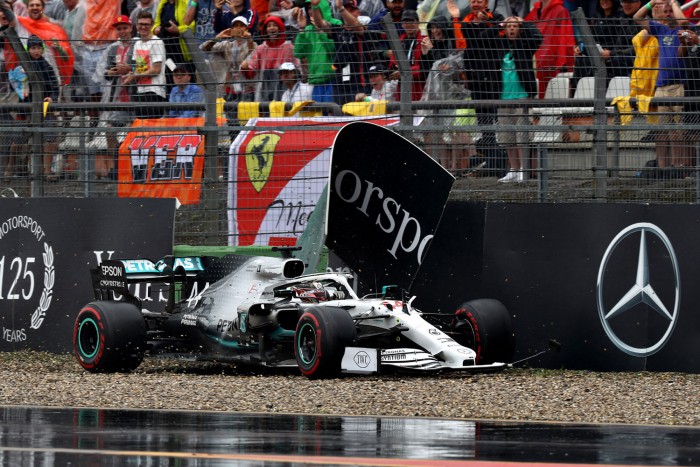 F1: Nagy pofont kapott otthon a Mercedes 2