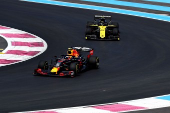 Semmit sem javult idénre a Forma-1?