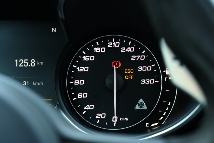 Sportautókat megszégyenítő SUV – Stelvio Quadrifoglio 61 Sportautókat megszégyenítő SUV – Stelvio Quadrifoglio 61