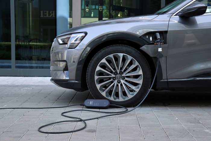 Válaszcsapás a Teslának – Teszten az Audi E-tron 55 quattro 97 Válaszcsapás a Teslának – Teszten az Audi E-tron 55 quattro 97