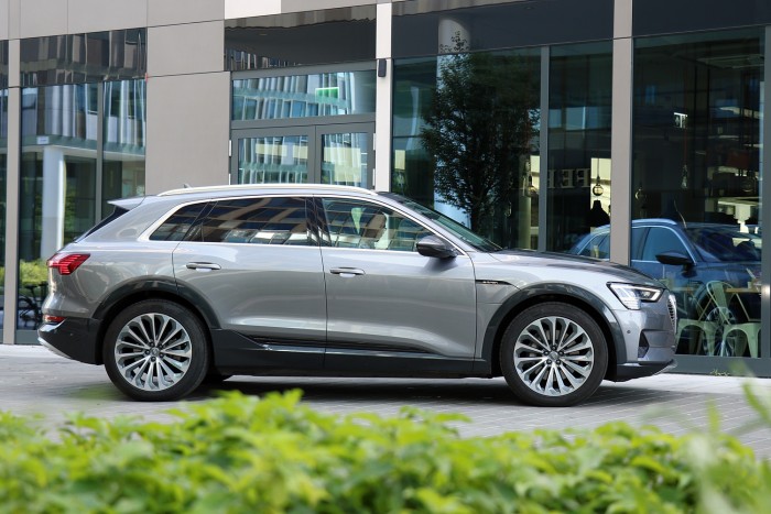 Válaszcsapás a Teslának – Teszten az Audi E-tron 55 quattro 1 Válaszcsapás a Teslának – Teszten az Audi E-tron 55 quattro 1