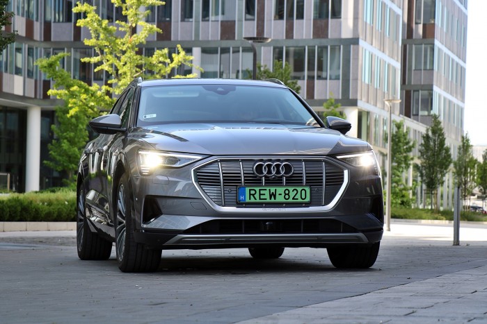 Válaszcsapás a Teslának – Teszten az Audi E-tron 55 quattro 107 Válaszcsapás a Teslának – Teszten az Audi E-tron 55 quattro 107