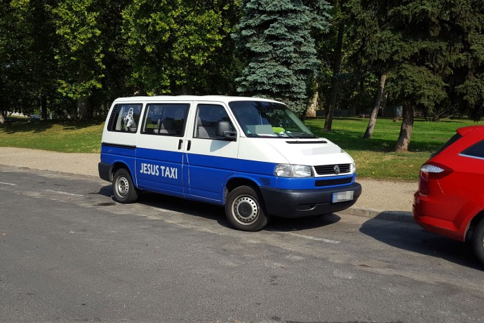 Jézus taxit küldött Budapestre 1 | Vezess Jézus taxit küldött Budapestre 1