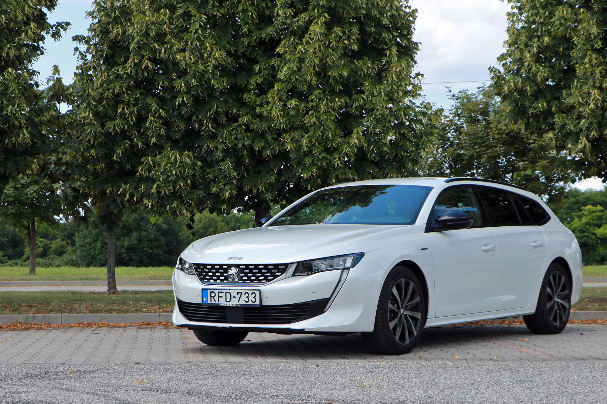 Teszt: Peugeot 508 SW GT Line 2.0 BlueHDI 23