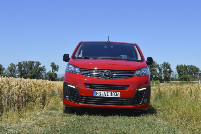 Rá sem ismernél az új Opel Vivaróra