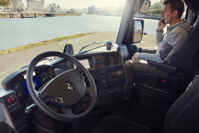 Mindössze 125 darab készül ebből a nyergesből 6