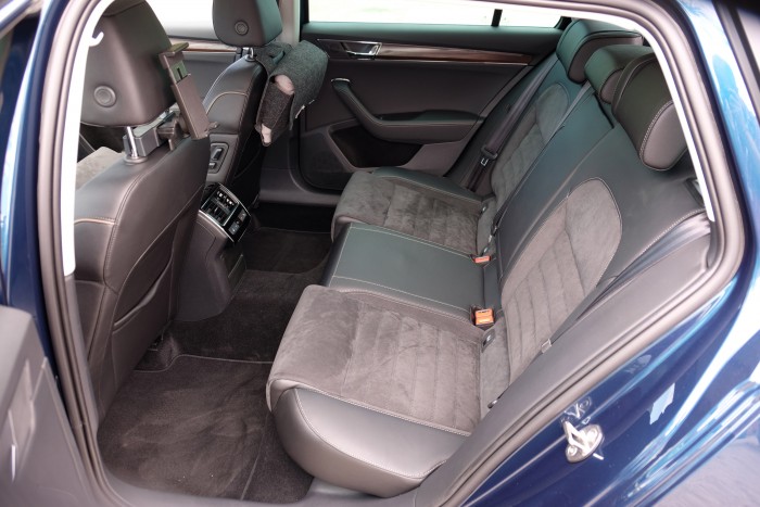 Már terepes változatban is kapható a megújult Škoda Superb 12 | Vezess Már terepes változatban is kapható a megújult Škoda Superb 12